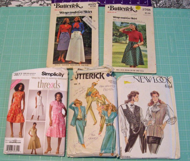 Small Sizes 6 to 12 (32 to 40)