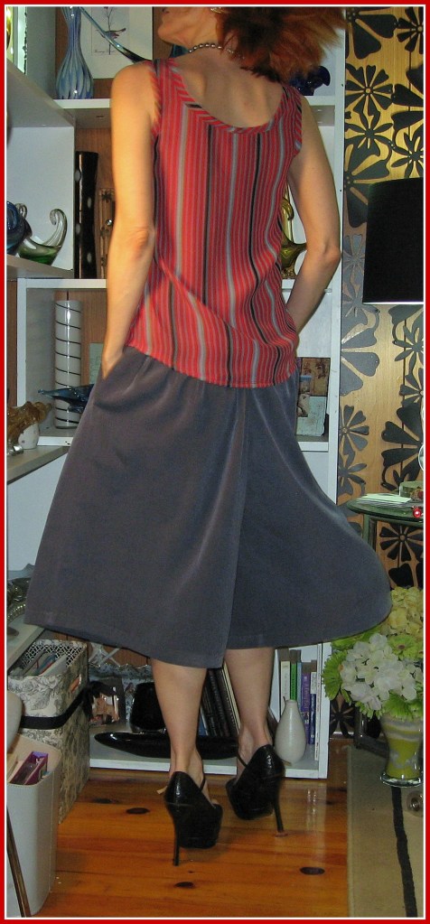 Culottes and Poly Top Twirling